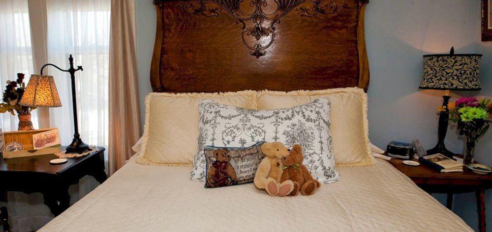 Westphal Mansion Inn Bed & Breakfast Hartford 外观 照片