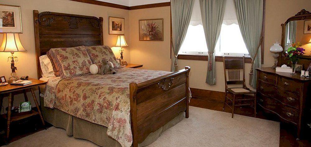 Westphal Mansion Inn Bed & Breakfast Hartford 外观 照片