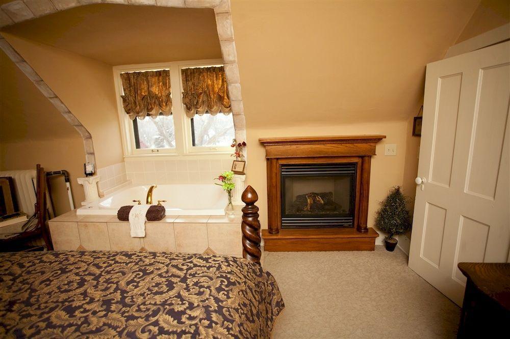 Westphal Mansion Inn Bed & Breakfast Hartford 外观 照片