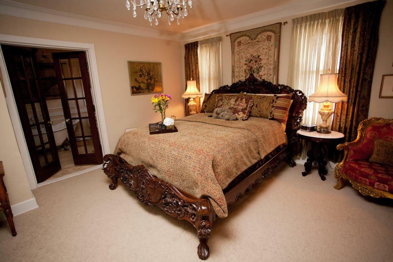 Westphal Mansion Inn Bed & Breakfast Hartford 外观 照片